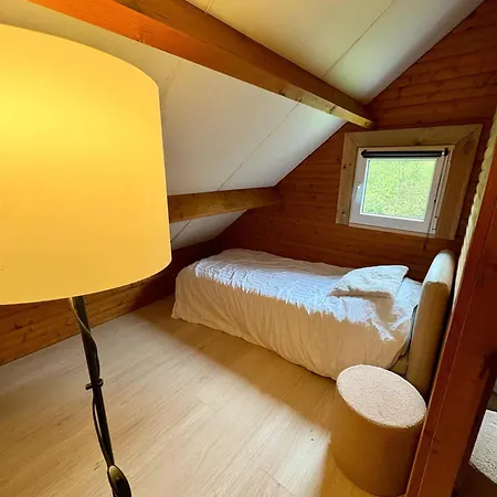 Chalet convivial avec vue sur la rivière - 62 m² Chalet Authuille