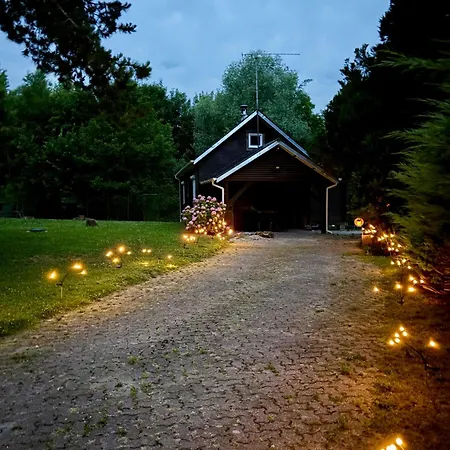 Convivial Avec Vue Sur La Riviere - 62 M² Chalet